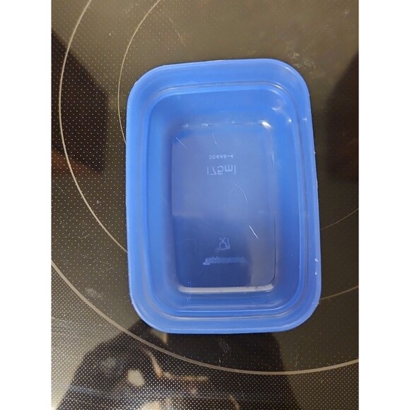 TUPPERWARE Replacement Blue Swing Container #3044A-4 175 ml No Lid - Picture 4 of 6